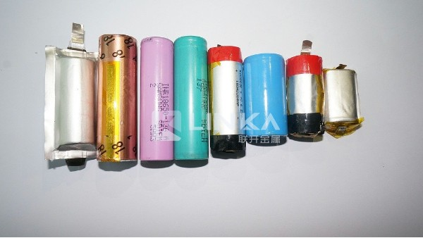 三级黄片草莓视频回收 三级黄片草莓视频回收