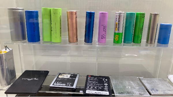 钴酸三级黄片草莓视频 钴酸三级黄片草莓视频